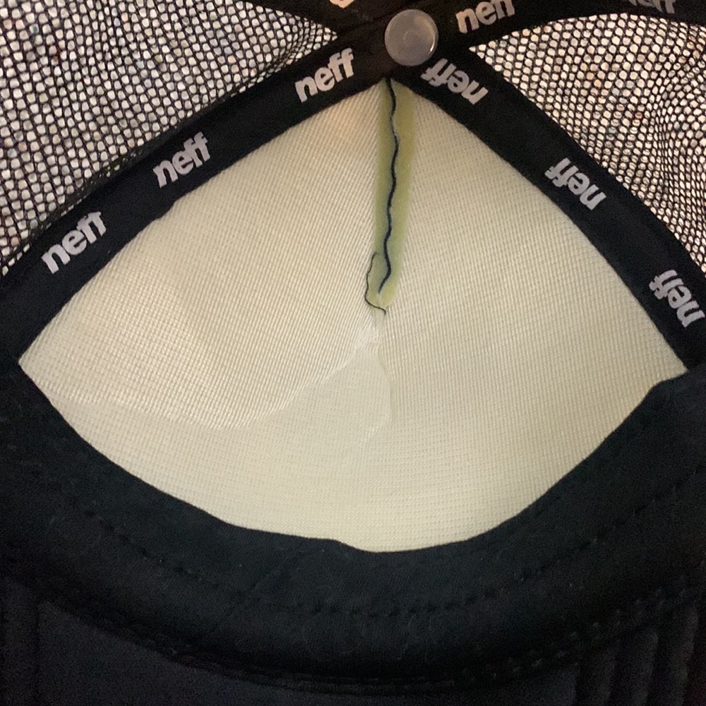 Disney Neff Snapback - Picture 3 of 3
